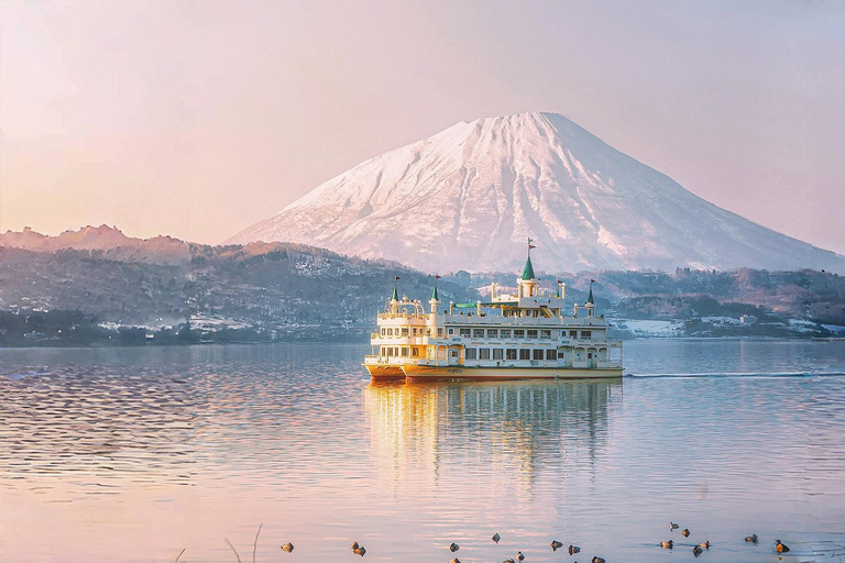 Sapporo: Abashiri Ice-Breaking Ship & Museum Day Trip