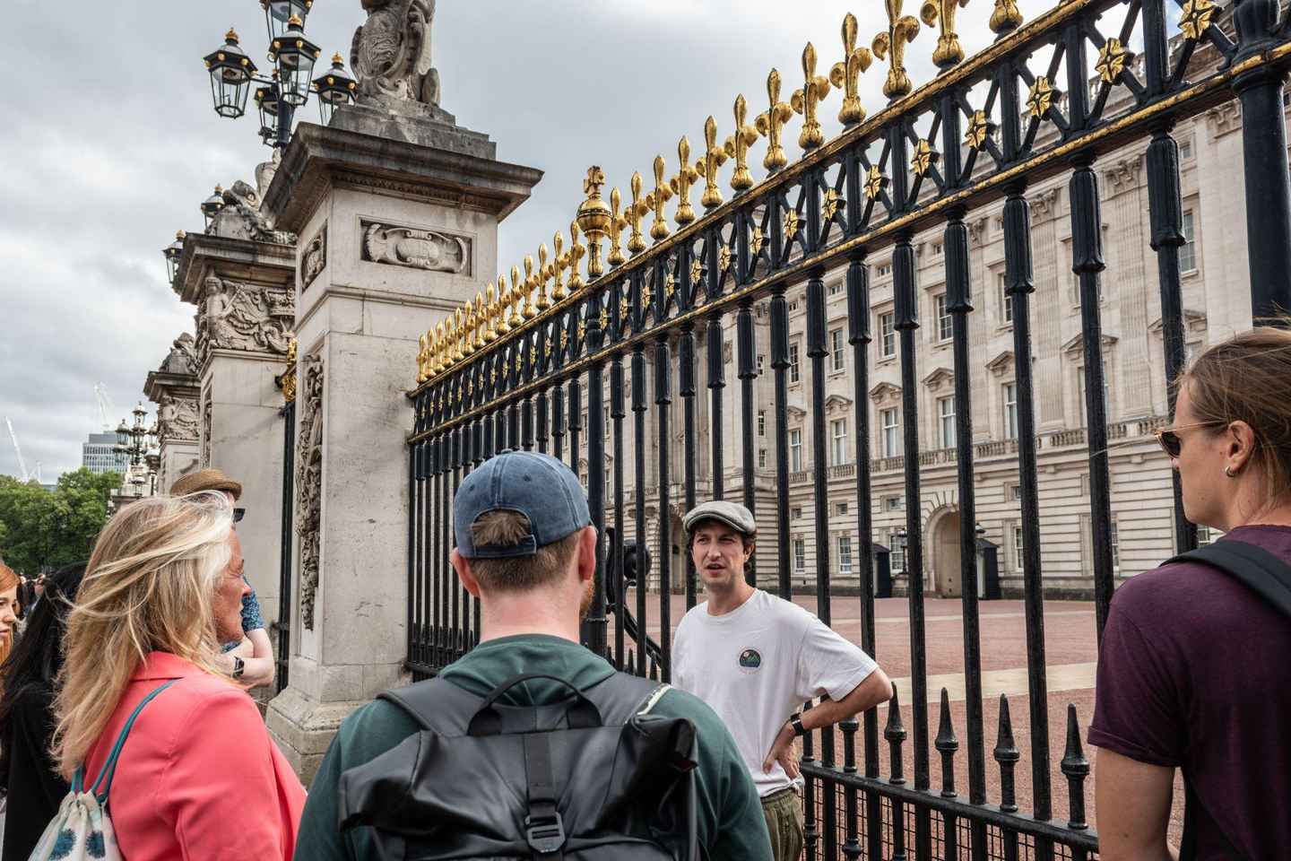 London: Palaces and Parliament Walking Tour