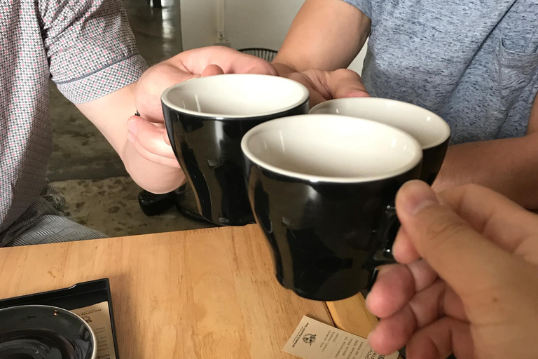 Bangkok: Specialty Coffee Tour & Tastings with Local Guide