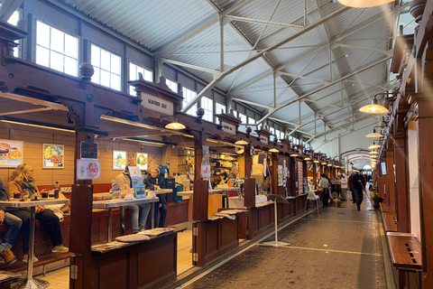 Taste Finnish Delicacies: Food Walk in Helsinki