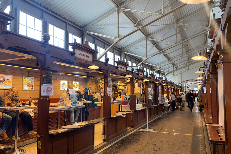Taste Finnish Delicacies: Food Walk in Helsinki