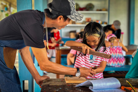Hoi An: Kim Bong Carpentry Village Wood Carving Workshop Experience wood carving with local artisans