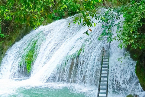 Guilin: Guihai Qinglan and Gudong Waterfall Private Day Trip Guilin: Guihai Qinglan and Gudong Waterfall with Tour Guide