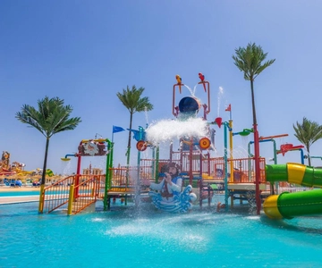 Sharm El-Sheikh: Albatros Aqua Park with Lunch & Transfers