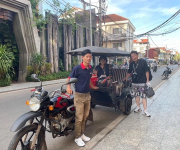 Siem Reap: Angkor Wat Private Tour by Tuk-Tuk