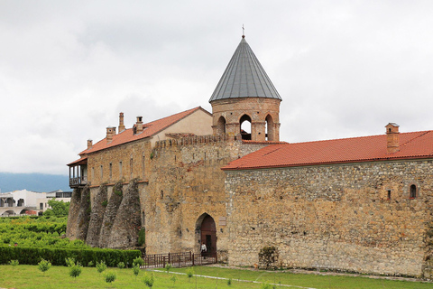 Tbilisi: Unique Kakheti Tour: Telavi, Winery & Monasteries