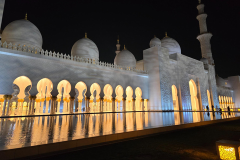 Dubai: Sheikh Zayed Grand Mosque Evening Tour