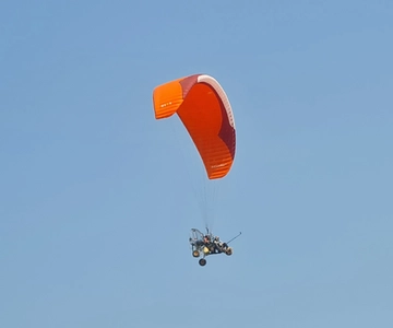 Lima: Paragliding Flight Over Costa Verde