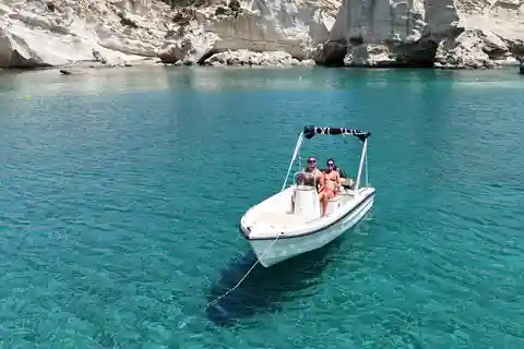 Provatas : Boat rental to Kleftiko