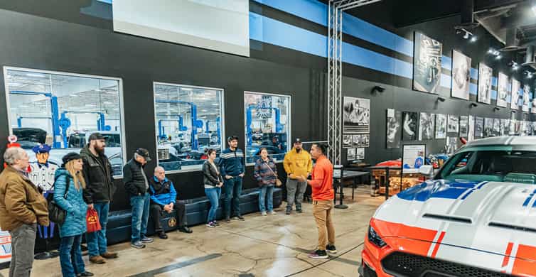 Las Vegas: Shelby, Counts Kustoms & WelderUp Car Garage Tour photo 11