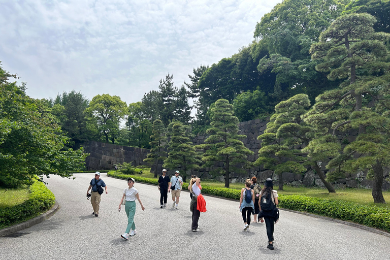 Tokyo: Yanaka District Walking Tour 13 dishes at 4 Eateries