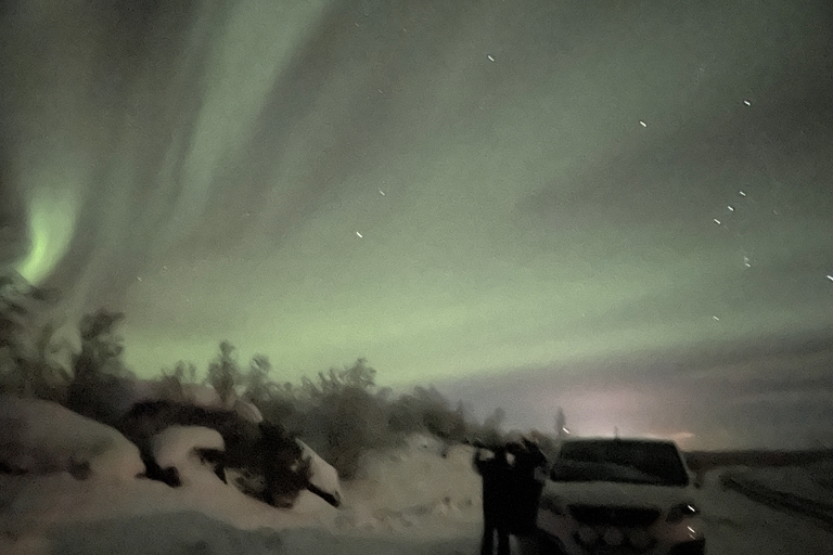 Excursión en minibús a la aurora boreal en el Parque Nacional de Abisko