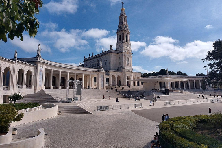 Alquilar un coche con conductor en LisboaAlquilar un coche privado con conductor en Lisboa