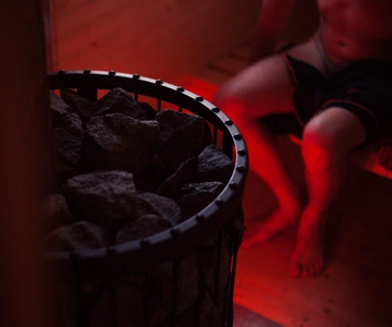 Estocolmo: Sauna tradicional com mergulho polar no Mar Báltico