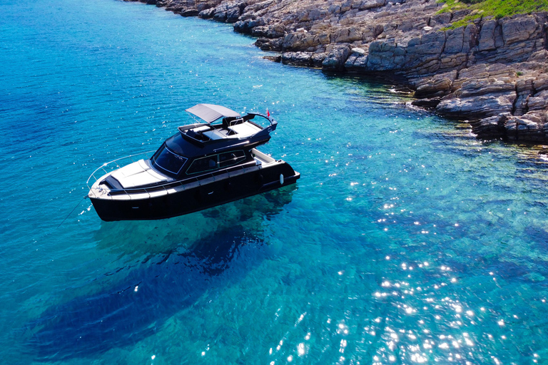 Bodrum: Private Yacht Tour with Lunch for 6 Hours Bodrum Private Yacht Sunset Tour With Dinner For 3 Hour