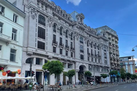 Eine Geschichte von Bukarest Calea Victoriei Rundgang