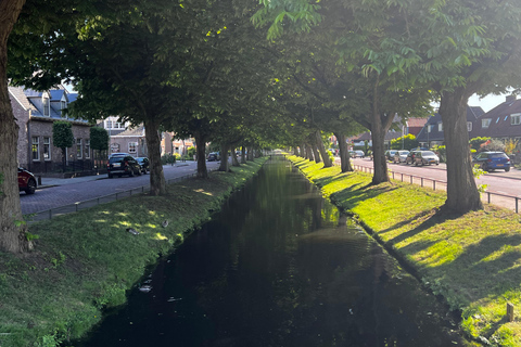 Spakenburg: tour guidato a piedi del centro storicoSpakenburg: Tour guidato a piedi del centro storico