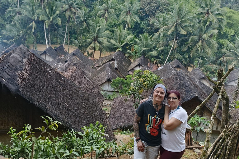 Von Jakarta aus: Tagestour zum Baduy-Stamm mit Mittagessen