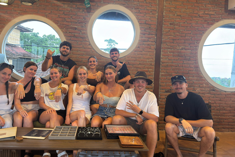 Ubud: Silversmyckeskurs med tillgång till pool
