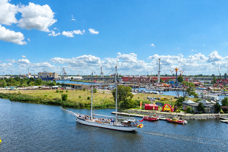 Szczecin: 40-Minute Cruise to the Tall Ships – Żagle 2026
