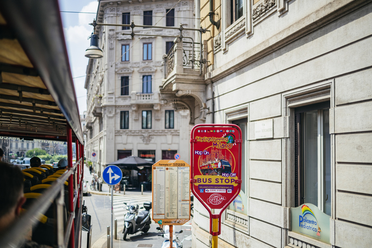 Mediolan: autobus Hop-On Hop-Off, 72 lub 48 godz.Wycieczka autobusowa po Mediolanie: bilet 1-dniowy