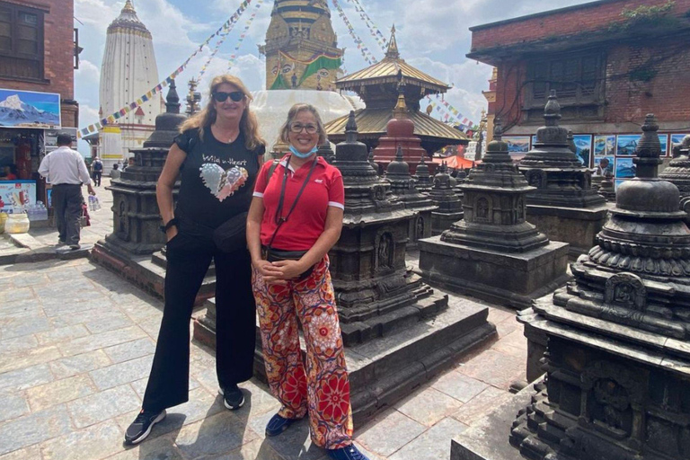 Kathmandu: 9-Day Nepal Golden Route Tour with Guide