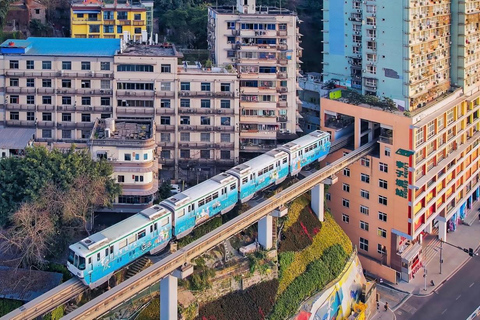 Tour privado de 2 días por Chongqing: lo más destacado de la ciudad y el karst de WulongTour privado de 2 días por Chongqing: lo más destacado y el karst de Wulong