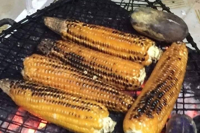 Nairobi: Market Visit and Traditional Cooking Class