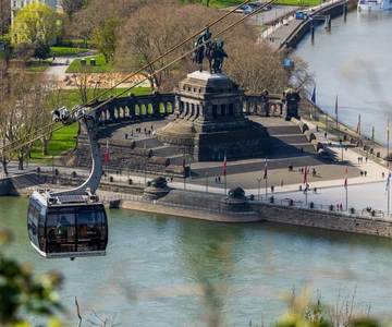 Koblenz: Cable car tickets with optional admission to Ehrenbreitstein Fortress