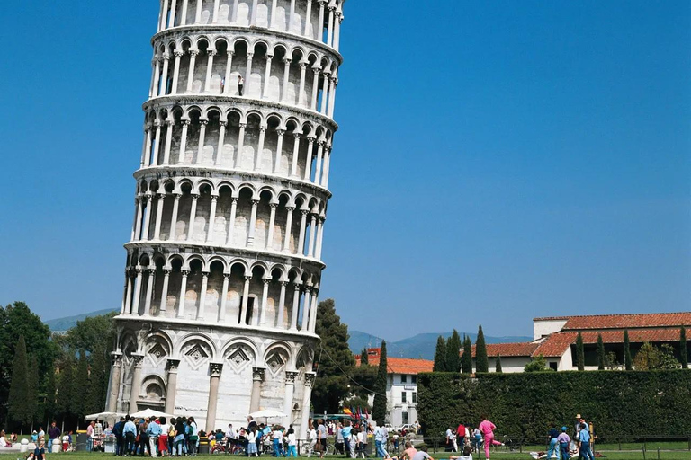 Private Pisa & Lucca Tour from Florence