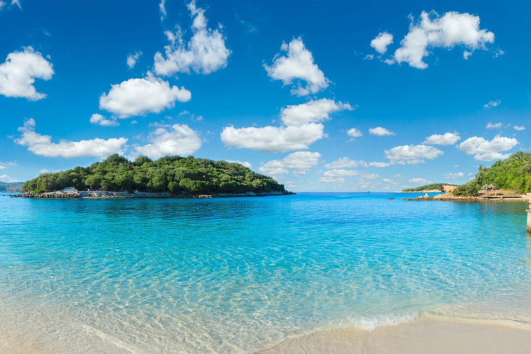 من تيرانا: بيرات، جيروكاستر، وكساميل، جولة لمدة يومين