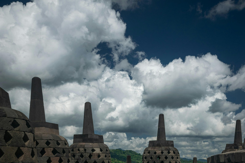 Amanecer Colina Stumbu, Borobudur, Prambabanan.Amanecer del Nirvana, Borobudur, Prambabanan.