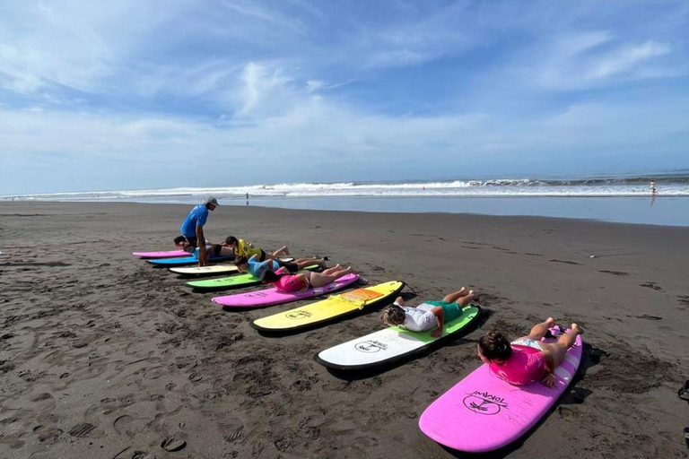 El Tunco Beach: Beginner Surf Lesson with Instructor