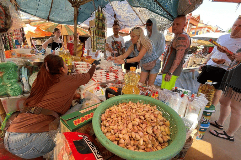 Siem Reap: Kompong Phluk Stilted Village Half-Day Tour Shared Minibus with Guide