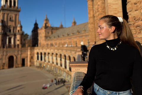 Photo Tour in Seville: a photo session in the most beautiful spots Photo Tour in Seville: a photo shoot in the most beautiful spots