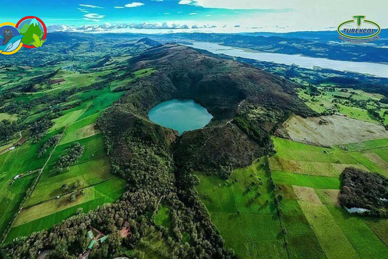 Bogotá in 2 Days: City Tour + Lake Guatavita and Salt Cathedral + Transport + Option 1: Shared Tour