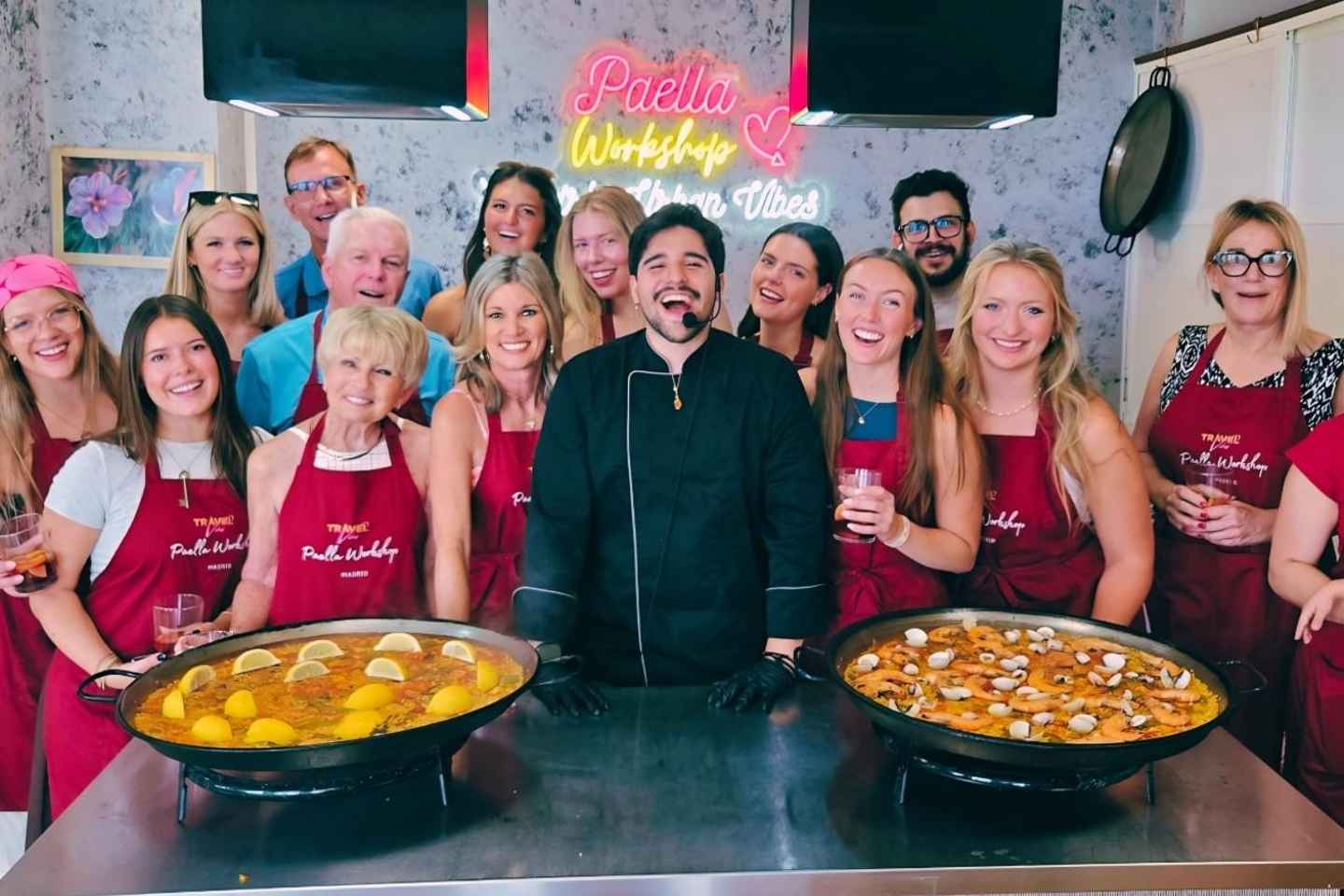 Madrid: Paella and Sangria Workshop in the City Center - Madrid: Paella and Sangria Workshop in the City Center