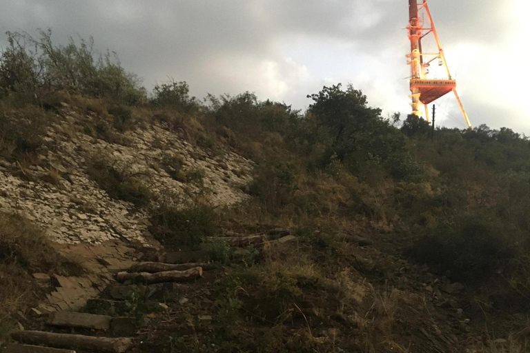 Tbilisi: Heerlijk spoor over de stad