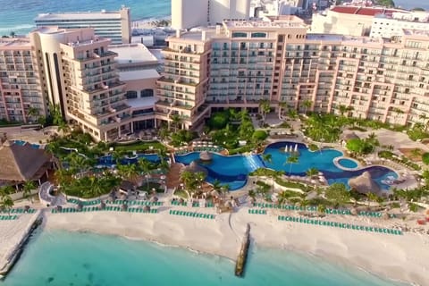 Private Transfer from CUN Airport to Grand Fiesta Americana
