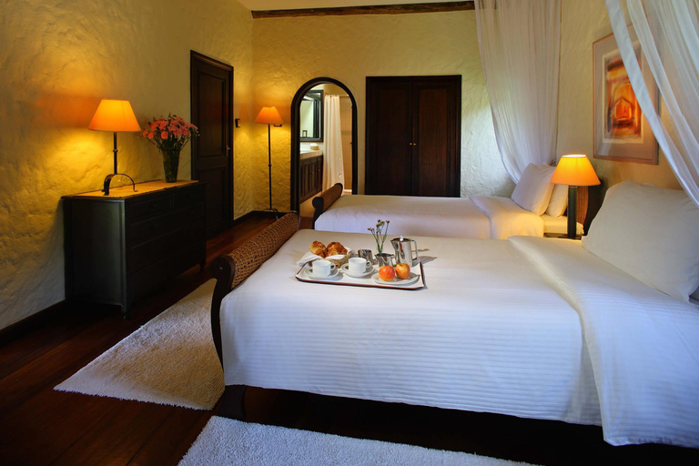 4Day Iconic Parks Adventure: Masai Mara -Lake Naivasha