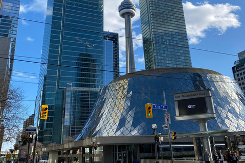 Torontos centrum: Upplevelse av en vandringstur. Engelska/Spanska3 timmar