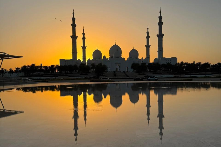 Abu Dhabi:Sheikh Zayed Grand Mosque Tour with Sunrise option Dubai:Abudhabi Grand Mosque Premium Tour With Audio Guide