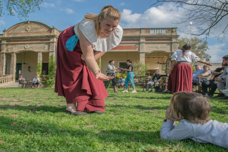 从布宜诺斯艾利斯出发：埃尔翁布德阿雷科（含接送服务）从布宜诺斯艾利斯出发：阿雷科的奥姆布树，含接送服务