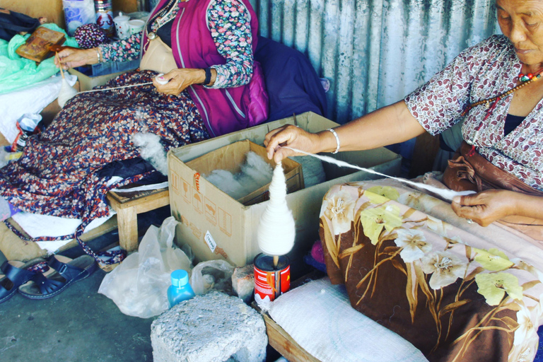 Pokhara: Półdniowa wędrówka – „Kultura, przyroda i duchowość”Pokhara: półdniowa wędrówka, „kultura, przyroda i duchowość”