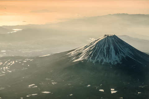 From Tokyo: Mount Fuji Private Tour With Photography & Guide