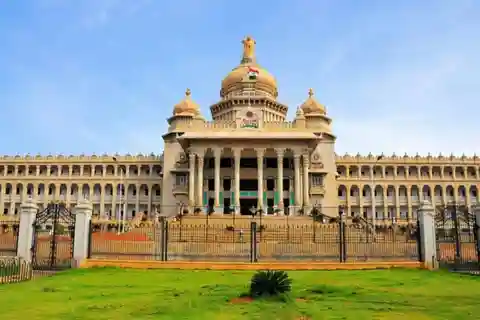 Cultural Walking Tour of Banglore with Local Snacks