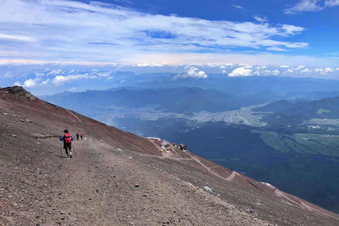 Mt. Fuji Guided Summit Climb with Mountain Hut Stay From Tokyo by Public Transit
