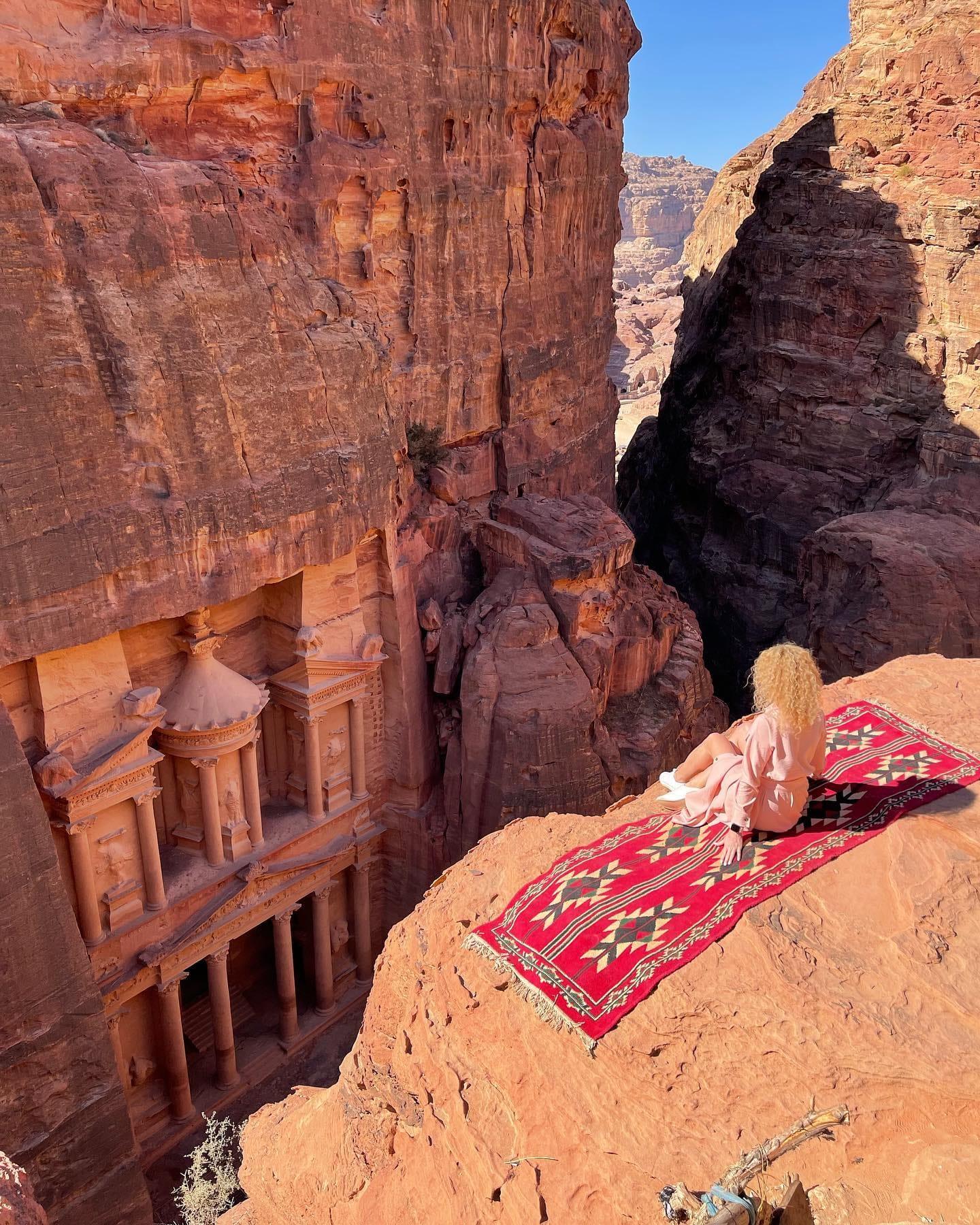 8-tägige Privattour durch Jordanien: Petra, Wadi Rum & Totes Meer