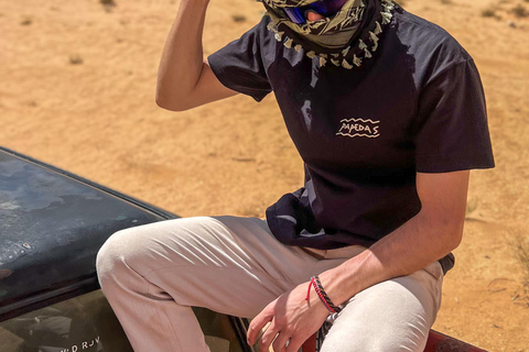 Wadi Rum: 2-Day Southern Desert Tour, Camel & Stargazing