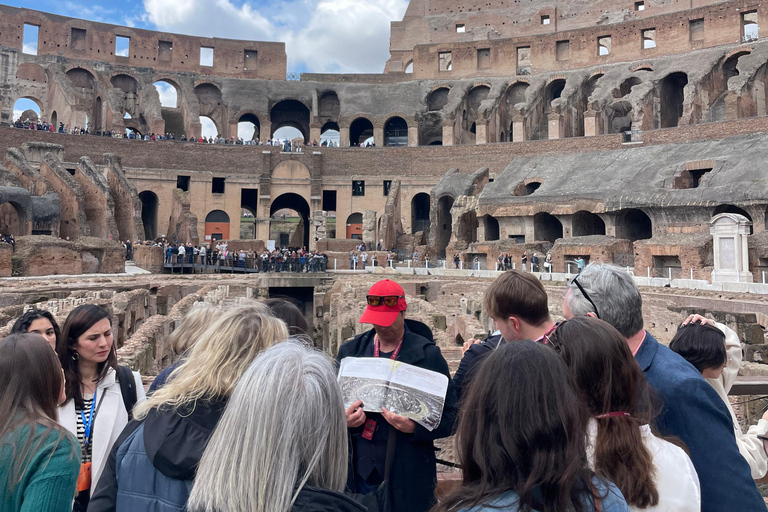 Rome: Colosseum Early Morning Tour with Roman Forum Access